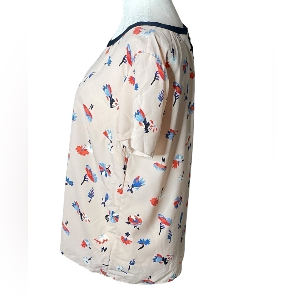 Talbots Floral Career Work Blouse Short Sleeves Size 10 - Picture 2 of 10